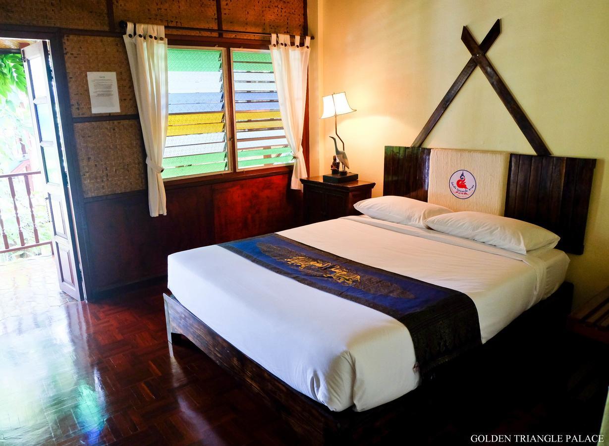 Golden Triangle Palace Chiang Rai Extérieur photo