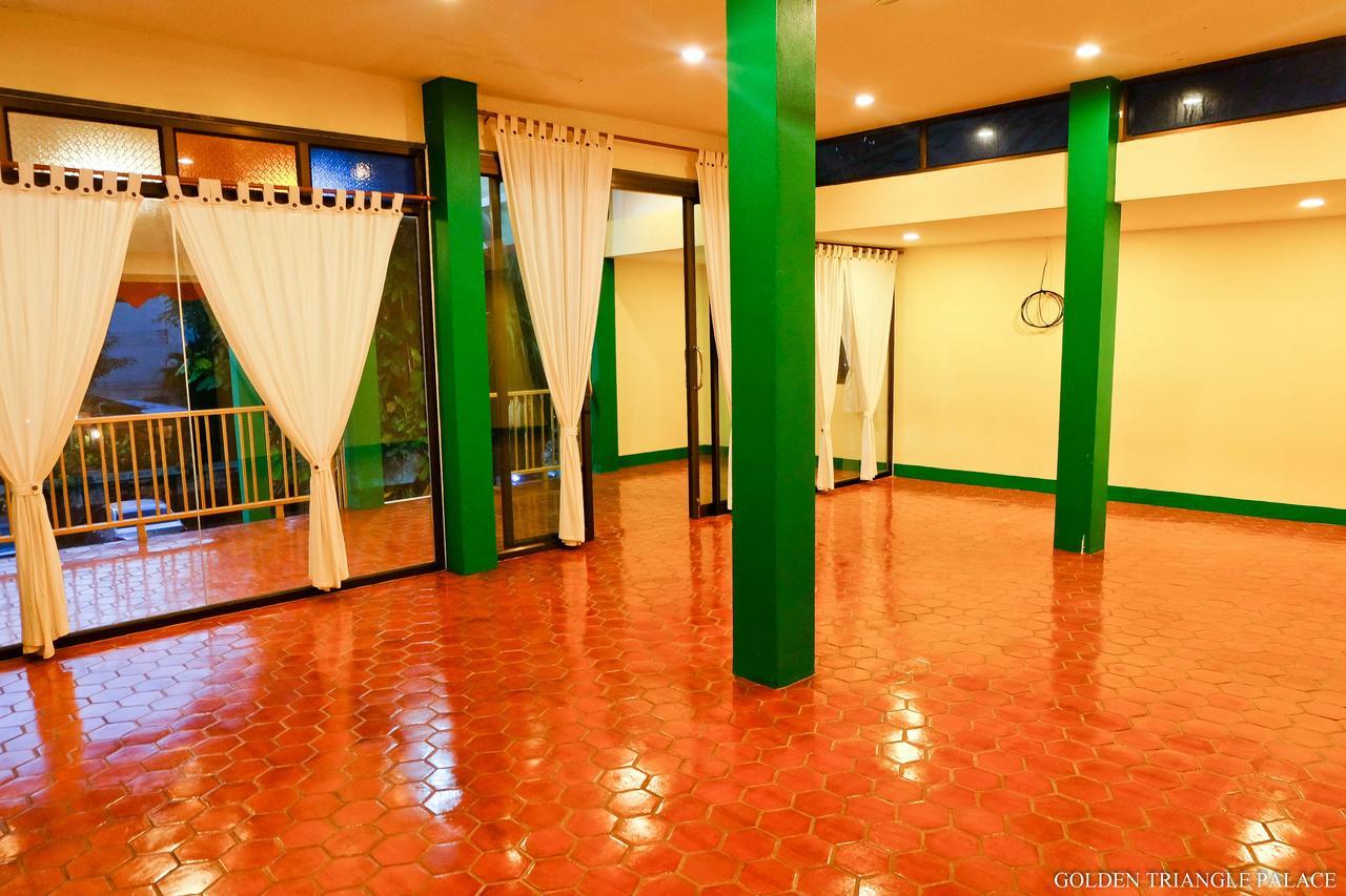 Golden Triangle Palace Chiang Rai Extérieur photo